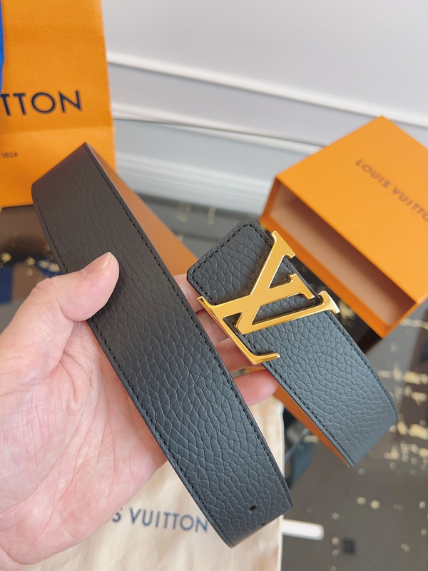 ルイヴィトンベルト角部分ディテール